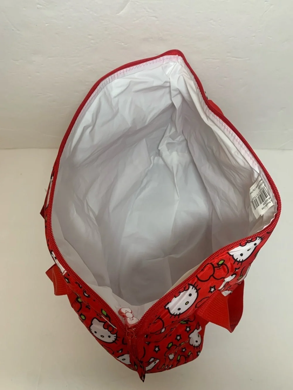 Sanrio Hello Kitty Packable Puffer Tote Red Apples Igloo Cooler Bag NWT